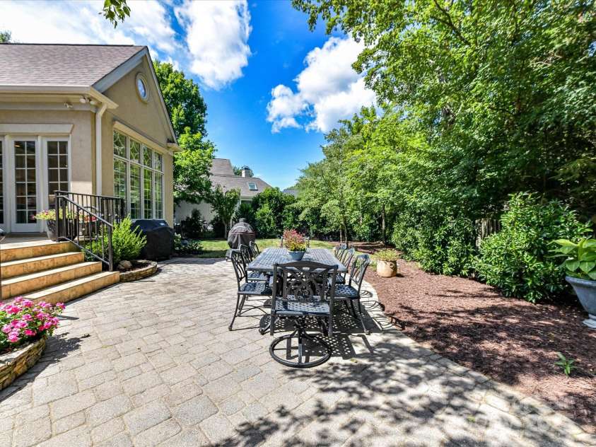 4132 Cornwallis Camp Drive, Charlotte, NC 28226.  MLS# CAR4283462, YatesRealty ID 33523. 