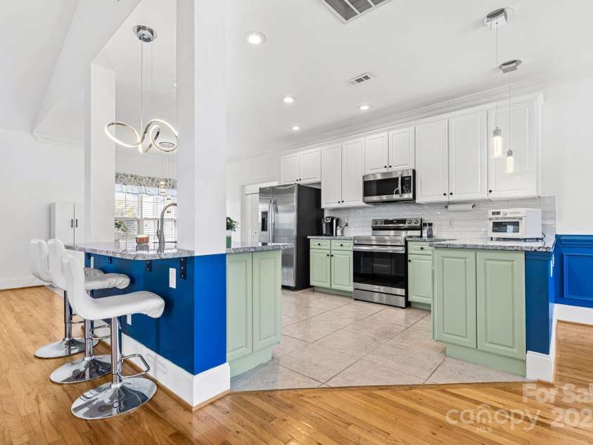 150 Heathrow Lane, Statesville, NC 28677.  MLS# CAR4286345, YatesRealty ID 33524. 