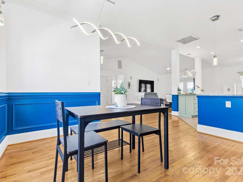 150 Heathrow Lane, Statesville, NC 28677.  MLS# CAR4286345, YatesRealty ID 33524. 