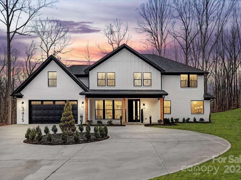 3415 Waxhaw Indian Trail Road, Waxhaw, NC 28173.  MLS# CAR4290356, YatesRealty ID 33525. 