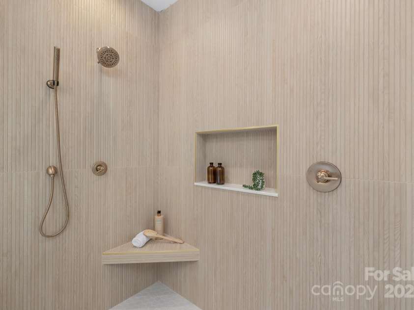 3415 Waxhaw Indian Trail Road, Waxhaw, NC 28173.  MLS# CAR4290356, YatesRealty ID 33525. 