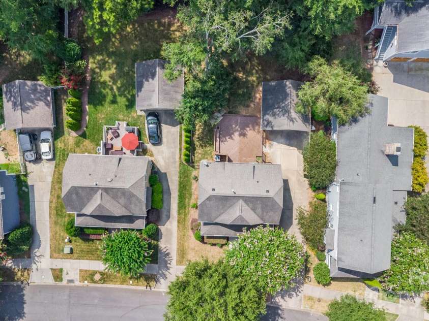 10120 Roosevelt Drive, Huntersville, NC 28078.  MLS# CAR4271359, YatesRealty ID 33526. Backyard aerial
