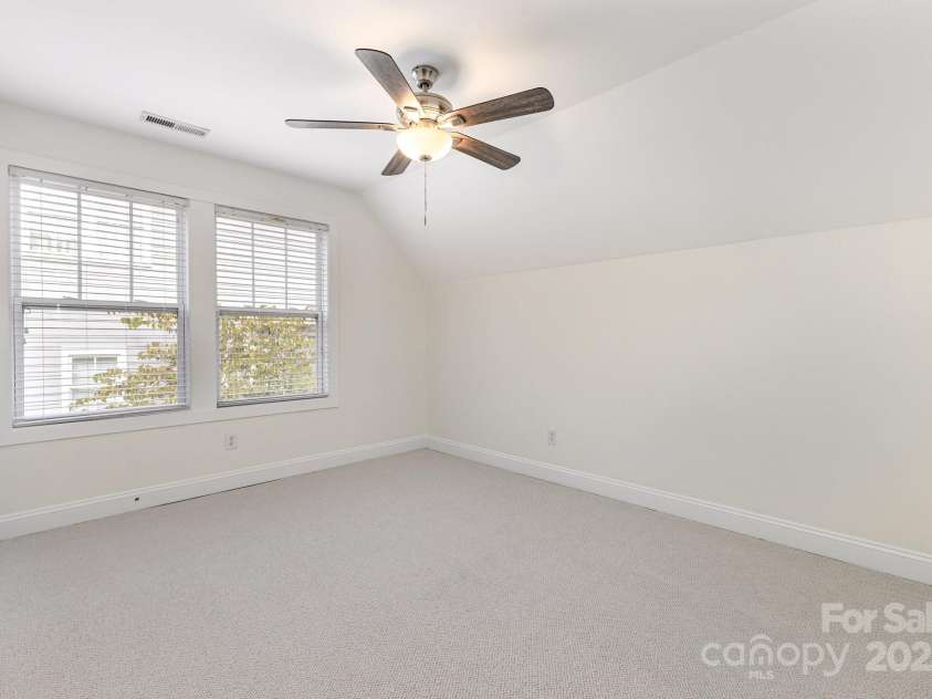 10120 Roosevelt Drive, Huntersville, NC 28078.  MLS# CAR4271359, YatesRealty ID 33526. Large Bedroom #2