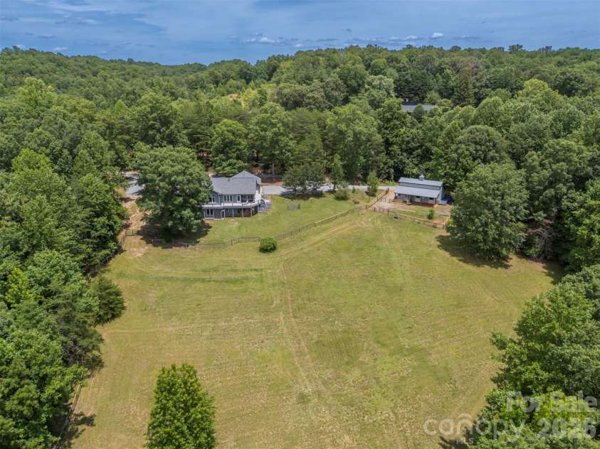 441 Lower Ridgeview Road, Columbus, NC 28722.  MLS# CAR4397784, YatesRealty ID 33527. 