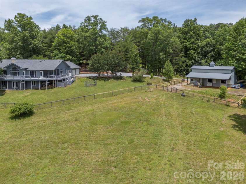 441 Lower Ridgeview Road, Columbus, NC 28722.  MLS# CAR4397784, YatesRealty ID 33527. 