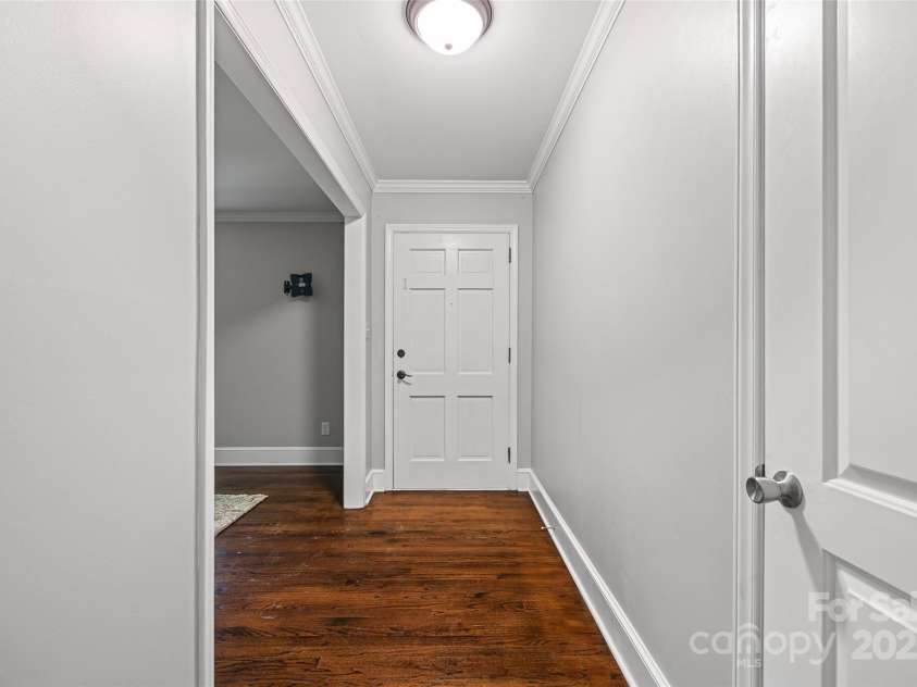 1045 Dooley Drive, Charlotte, NC 28227.  MLS# CAR4291515, YatesRealty ID 33529. 