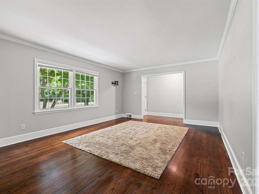 1045 Dooley Drive, Charlotte, NC 28227.  MLS# CAR4291515, YatesRealty ID 33529. 