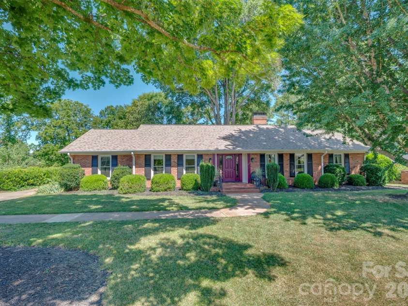 271 McCall Drive, Forest City, NC 28043.  MLS# CAR4394926, YatesRealty ID 33529. Front of Home