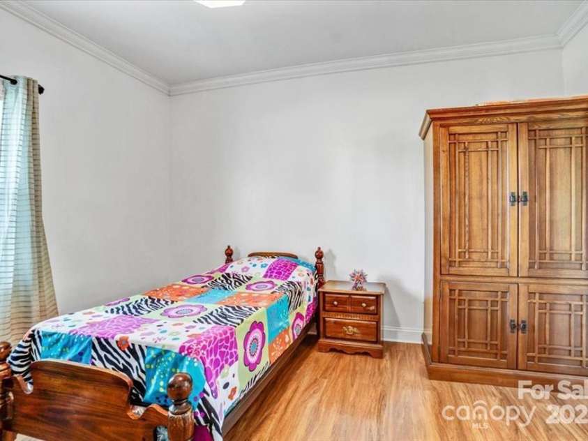 1029 Old Nc 27 Highway, Mount Holly, NC 28120.  MLS# CAR4289728, YatesRealty ID 33530. 