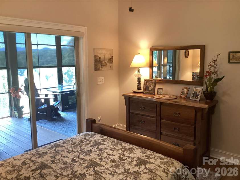 1052 Porter Creek Drive, Franklin, NC 28734.  MLS# CAR4397738, YatesRealty ID 33531. 