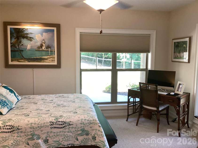 1052 Porter Creek Drive, Franklin, NC 28734.  MLS# CAR4397738, YatesRealty ID 33531. 