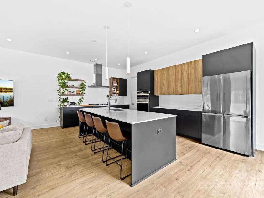102 Mattoon Street, Charlotte, NC 28216.  MLS# CAR4291152, YatesRealty ID 33532. Incredible contemporary, gourmet kitchen.