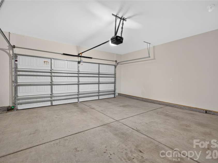 314 Hyssop Court, Fort Mill, SC 29715.  MLS# CAR4368800, YatesRealty ID 33532. 