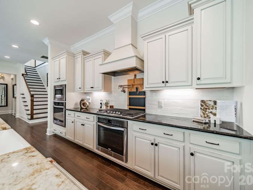 2077 Tatton Hall Road, Fort Mill, SC 29715.  MLS# CAR4369872, YatesRealty ID 33534. 