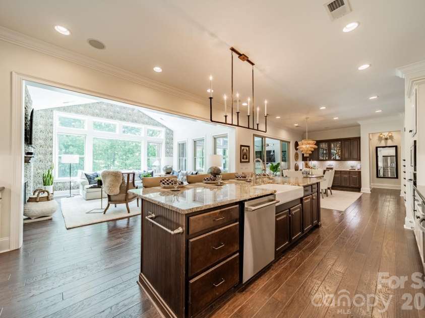2077 Tatton Hall Road, Fort Mill, SC 29715.  MLS# CAR4369872, YatesRealty ID 33534. 