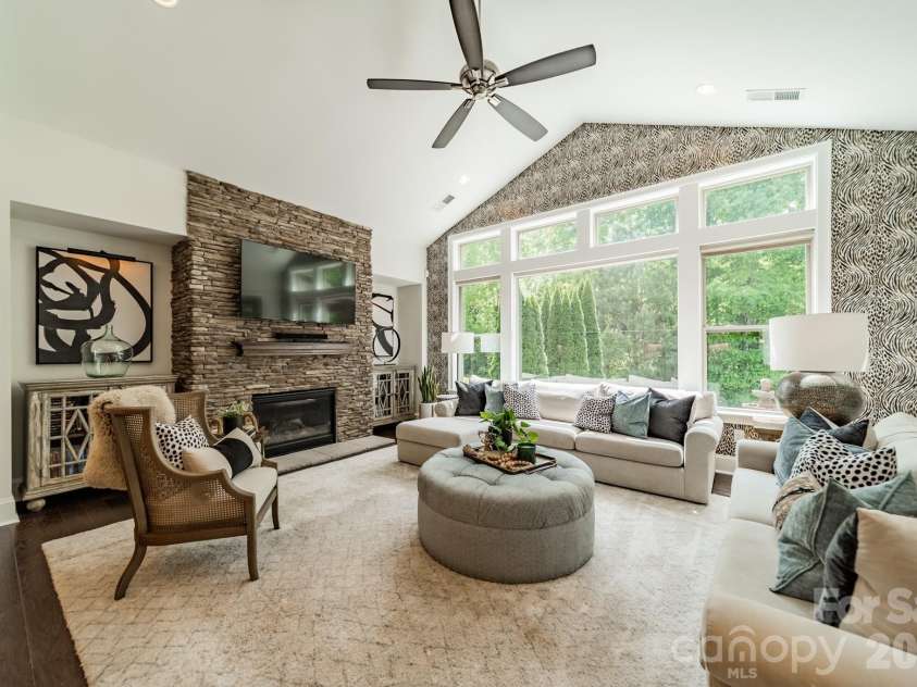 2077 Tatton Hall Road, Fort Mill, SC 29715.  MLS# CAR4369872, YatesRealty ID 33534. 