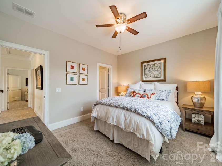 2077 Tatton Hall Road, Fort Mill, SC 29715.  MLS# CAR4369872, YatesRealty ID 33534. 