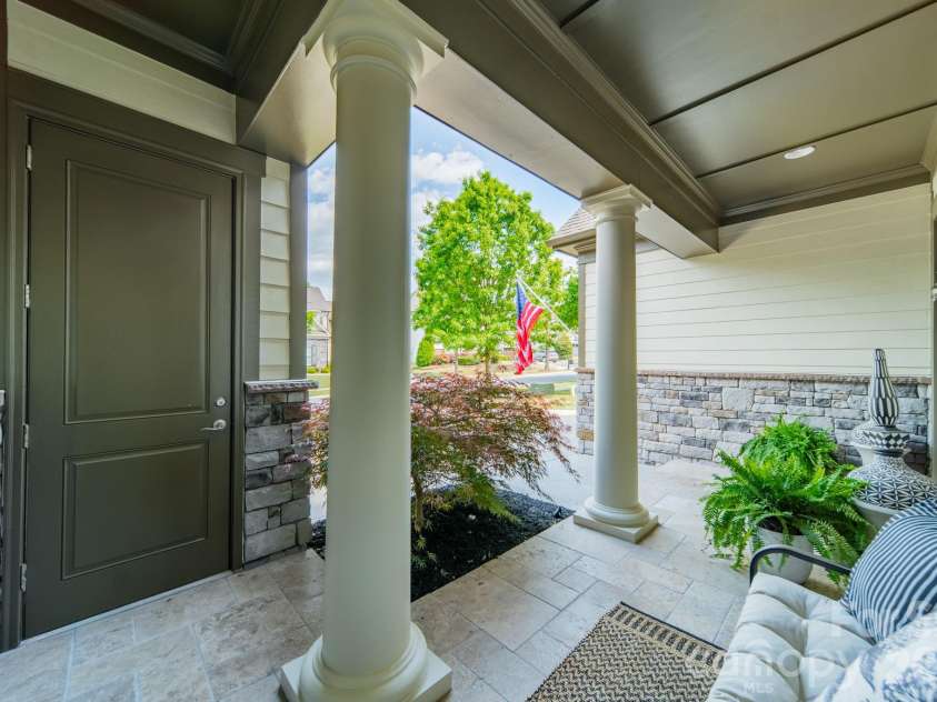 2077 Tatton Hall Road, Fort Mill, SC 29715.  MLS# CAR4369872, YatesRealty ID 33534. 