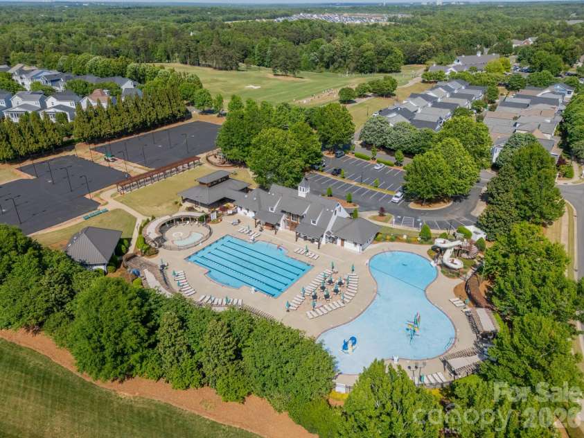 2077 Tatton Hall Road, Fort Mill, SC 29715.  MLS# CAR4369872, YatesRealty ID 33534. 