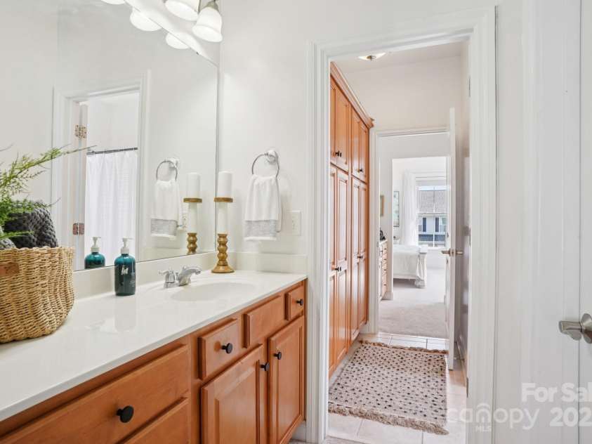 3351 Keady Mill Loop, Kannapolis, NC 28081.  MLS# CAR4268717, YatesRealty ID 33534. Jack & Jill