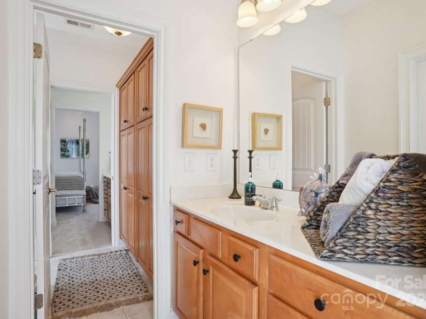 3351 Keady Mill Loop, Kannapolis, NC 28081.  MLS# CAR4268717, YatesRealty ID 33534. Jack & Jill