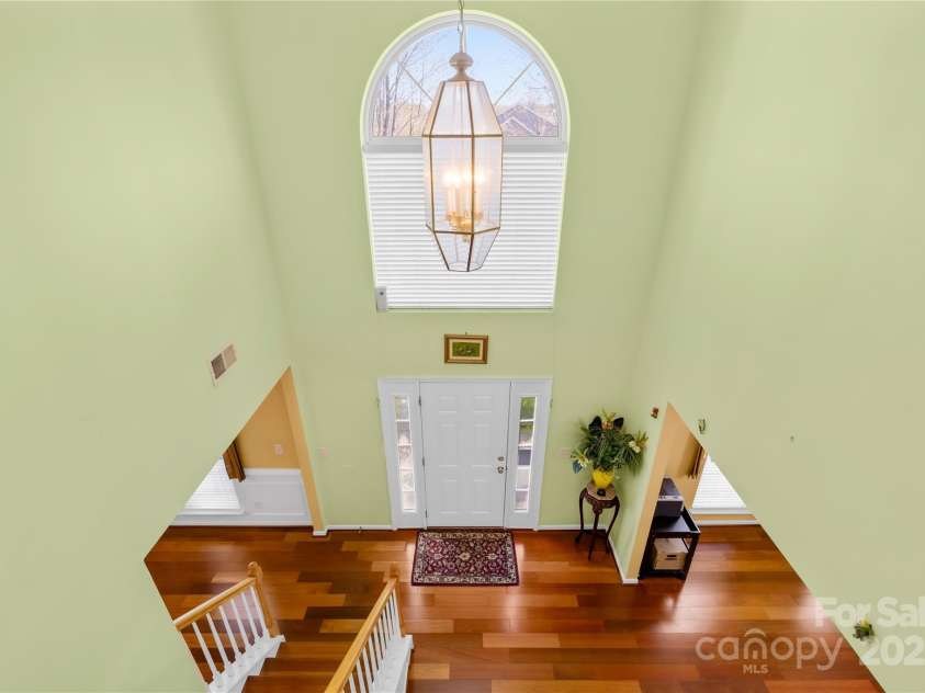 5710 Underwood Avenue, Charlotte, NC 28213.  MLS# CAR4253817, YatesRealty ID 33535. 