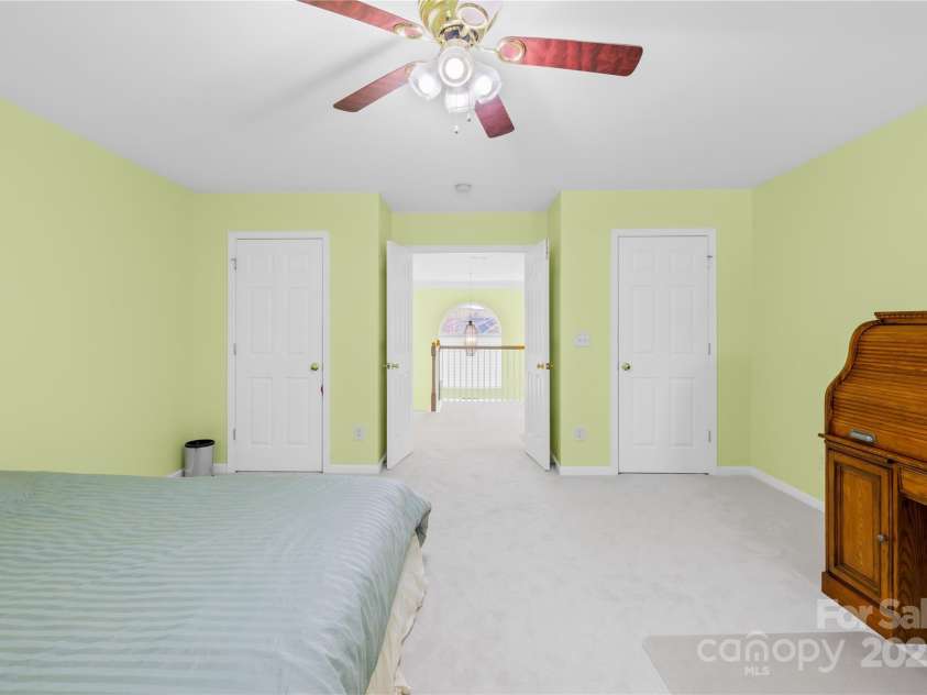 5710 Underwood Avenue, Charlotte, NC 28213.  MLS# CAR4253817, YatesRealty ID 33535. 