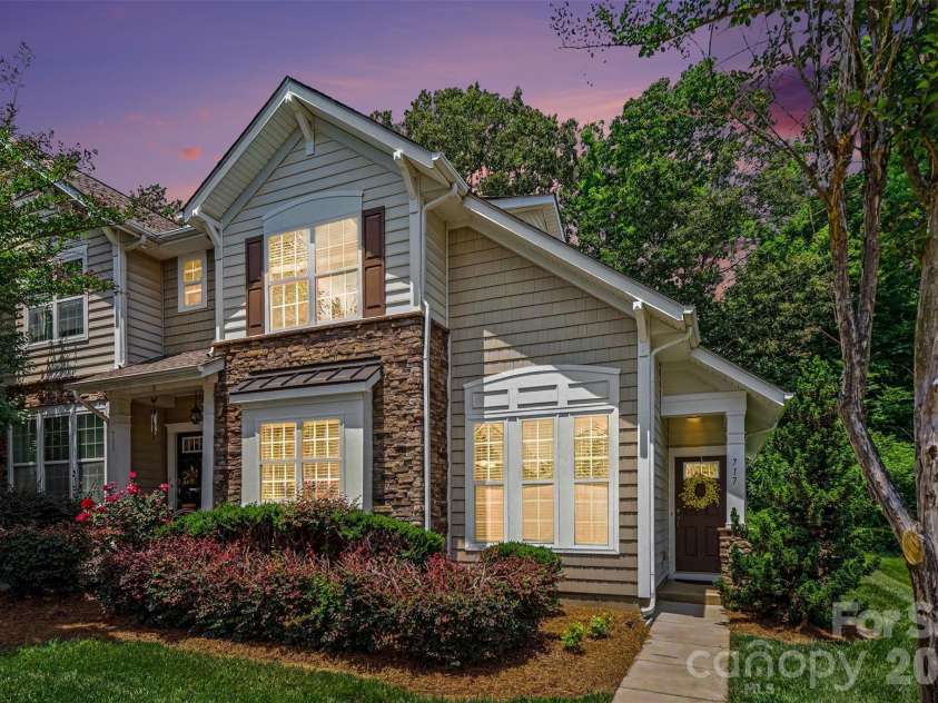 717 River Park Road, Belmont, NC 28012.  MLS# CAR4385377, YatesRealty ID 33535. 