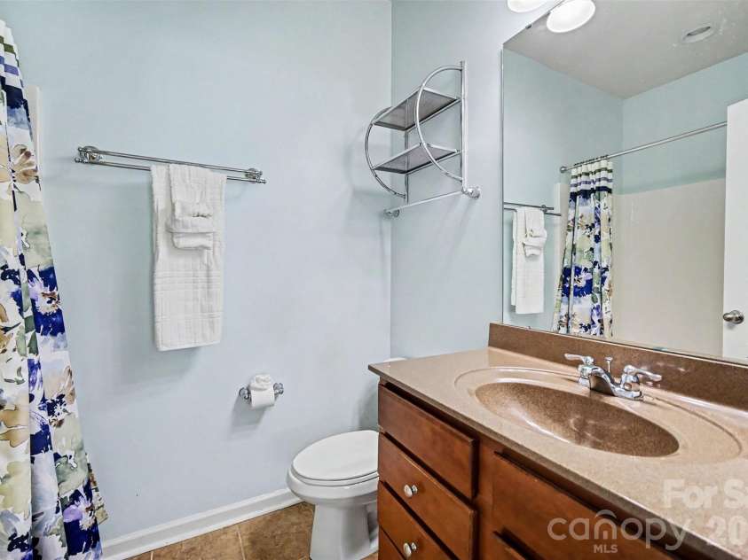 717 River Park Road, Belmont, NC 28012.  MLS# CAR4385377, YatesRealty ID 33535. 
