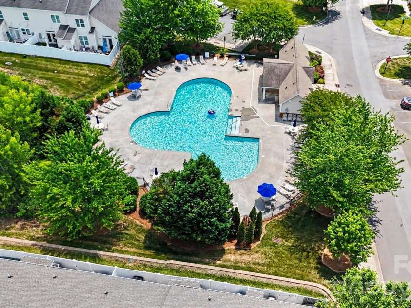 717 River Park Road, Belmont, NC 28012.  MLS# CAR4385377, YatesRealty ID 33535. Beautiful pool just steps away!