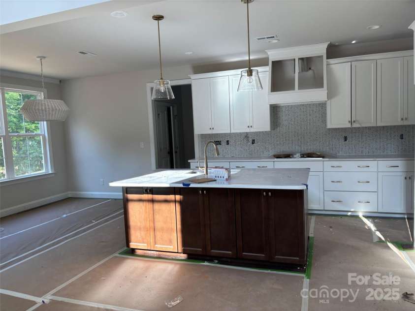 9703 Ardley Park Way, Mint Hill, NC 28227.  MLS# CAR4241842, YatesRealty ID 33536. 