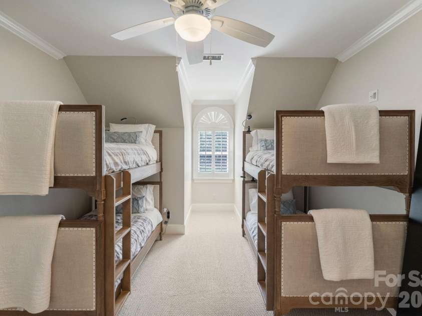 19300 Mary Ardrey Circle, Cornelius, NC 28031.  MLS# CAR4387769, YatesRealty ID 33538. 