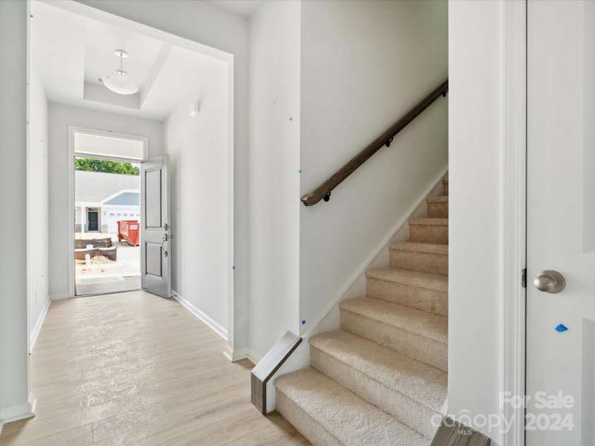 1035 Bull Dog Lane, Wingate, NC 28174.  MLS# CAR4163234, YatesRealty ID 3354. Foyer