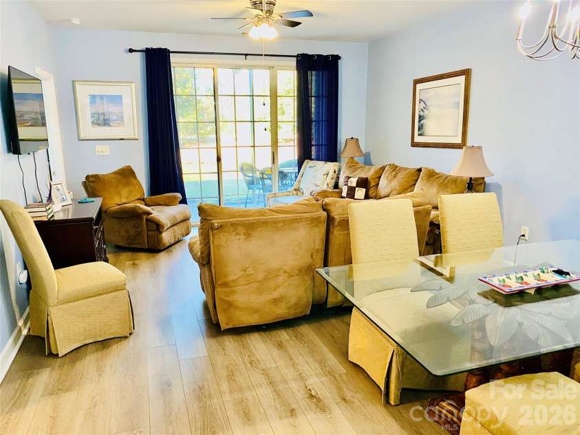 5825 Catalina Drive, North Myrtle Beach, SC 29582.  MLS# CAR4301398, YatesRealty ID 3354. Great room