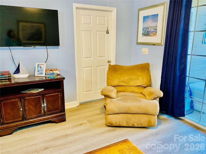 5825 Catalina Drive, North Myrtle Beach, SC 29582.  MLS# CAR4301398, YatesRealty ID 3354. Rocker recliner