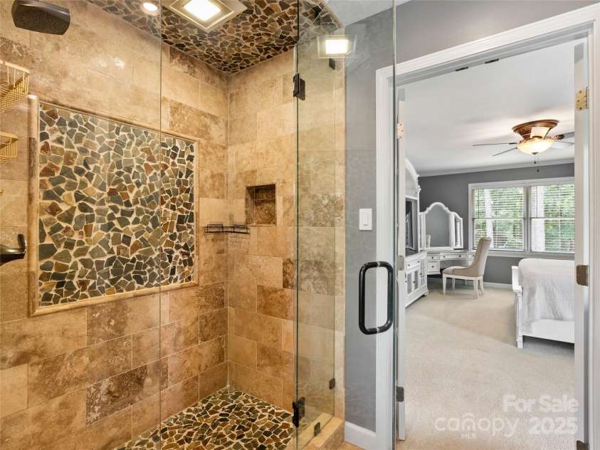 226 Longleaf Road, Spartanburg, SC 29301.  MLS# CAR4294768, YatesRealty ID 33540. 