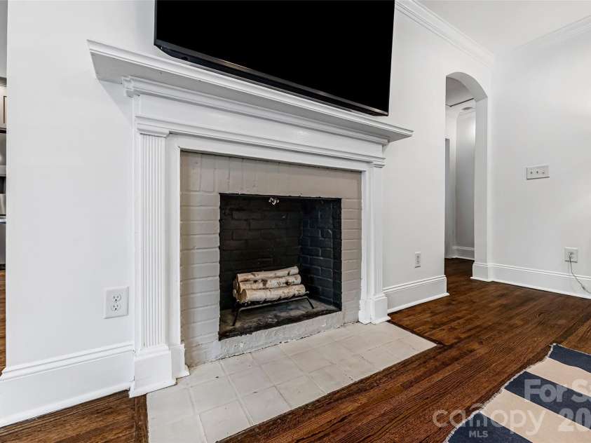 2448 Morton Street, Charlotte, NC 28208.  MLS# CAR4394147, YatesRealty ID 33540. 