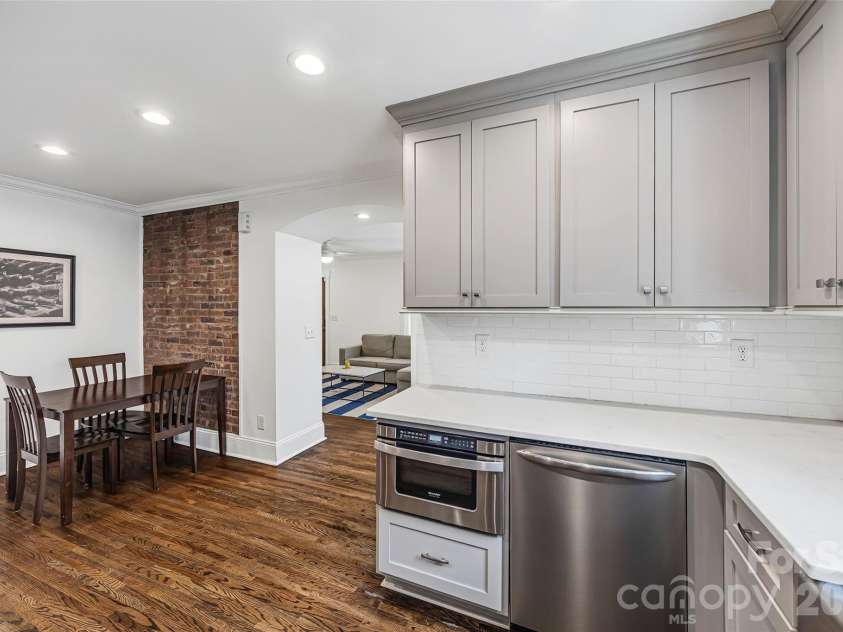 2448 Morton Street, Charlotte, NC 28208.  MLS# CAR4394147, YatesRealty ID 33540. 