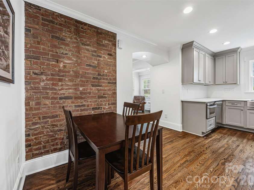 2448 Morton Street, Charlotte, NC 28208.  MLS# CAR4394147, YatesRealty ID 33540. 