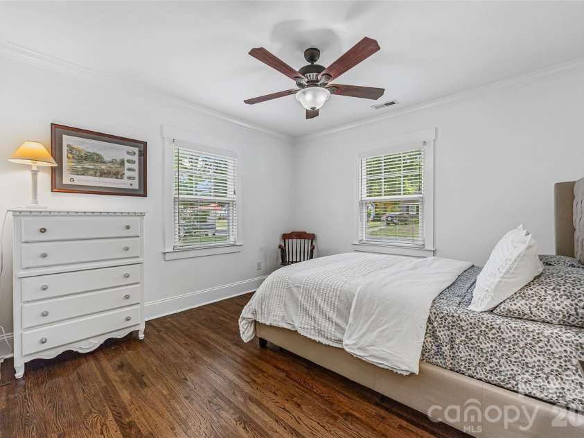 2448 Morton Street, Charlotte, NC 28208.  MLS# CAR4394147, YatesRealty ID 33540. 