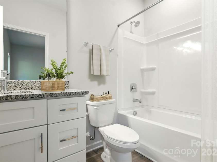 23 East Street, Granite Falls, NC 28630.  MLS# CAR4294475, YatesRealty ID 33541. 