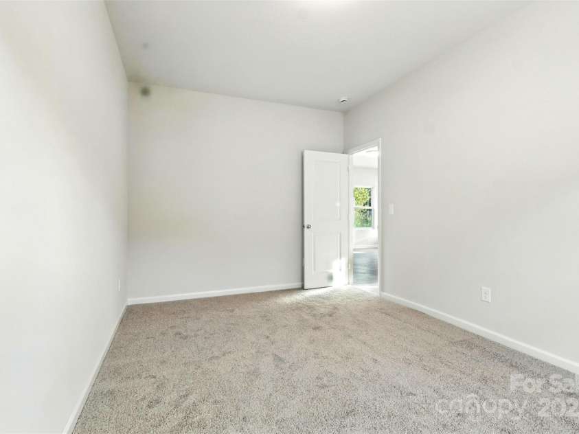 23 East Street, Granite Falls, NC 28630.  MLS# CAR4294475, YatesRealty ID 33541. 