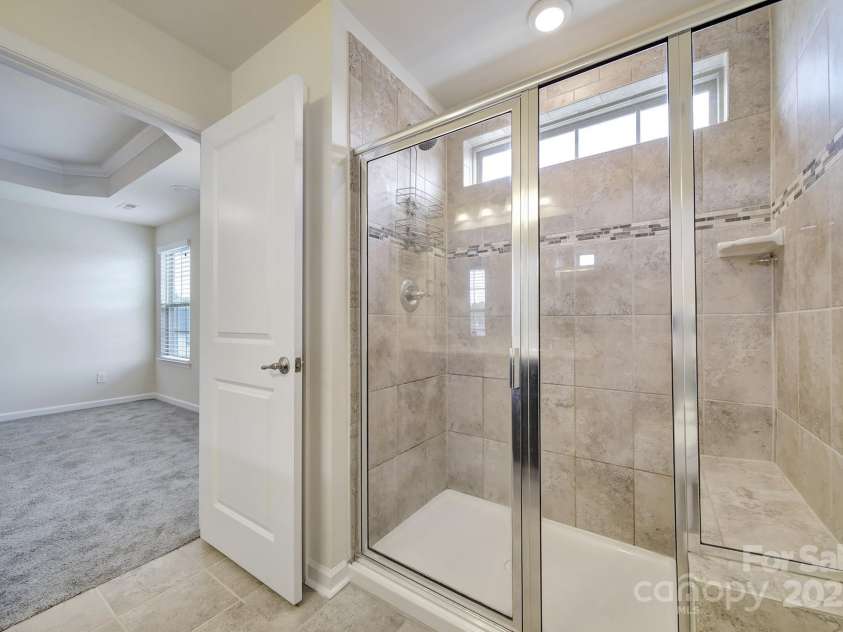 3226 Major Samuals Way, Charlotte, NC 28208.  MLS# CAR4293775, YatesRealty ID 33542. 