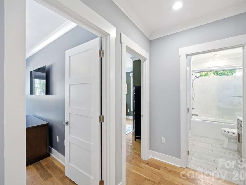 342 Kenway Loop, Mooresville, NC 28117.  MLS# CAR4393617, YatesRealty ID 33542. 