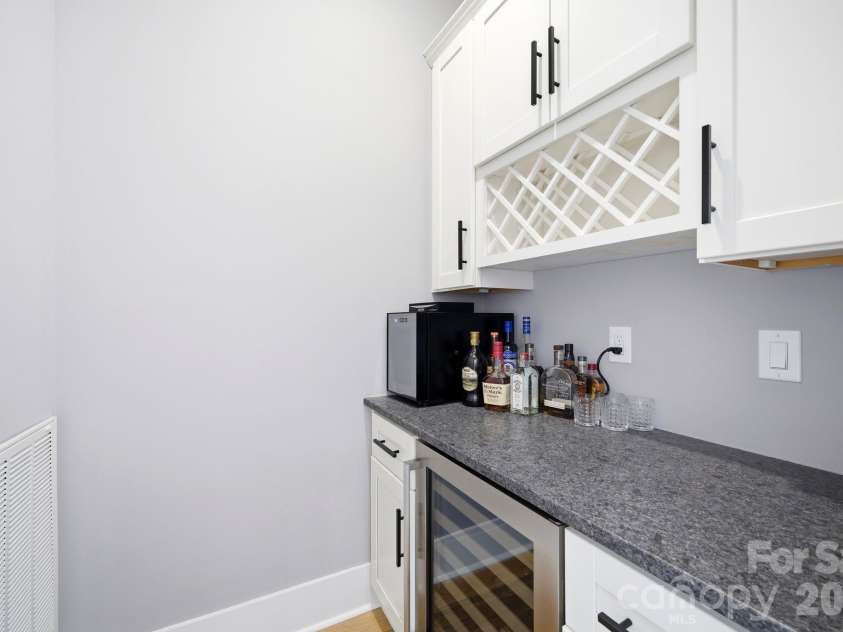 342 Kenway Loop, Mooresville, NC 28117.  MLS# CAR4393617, YatesRealty ID 33542. 