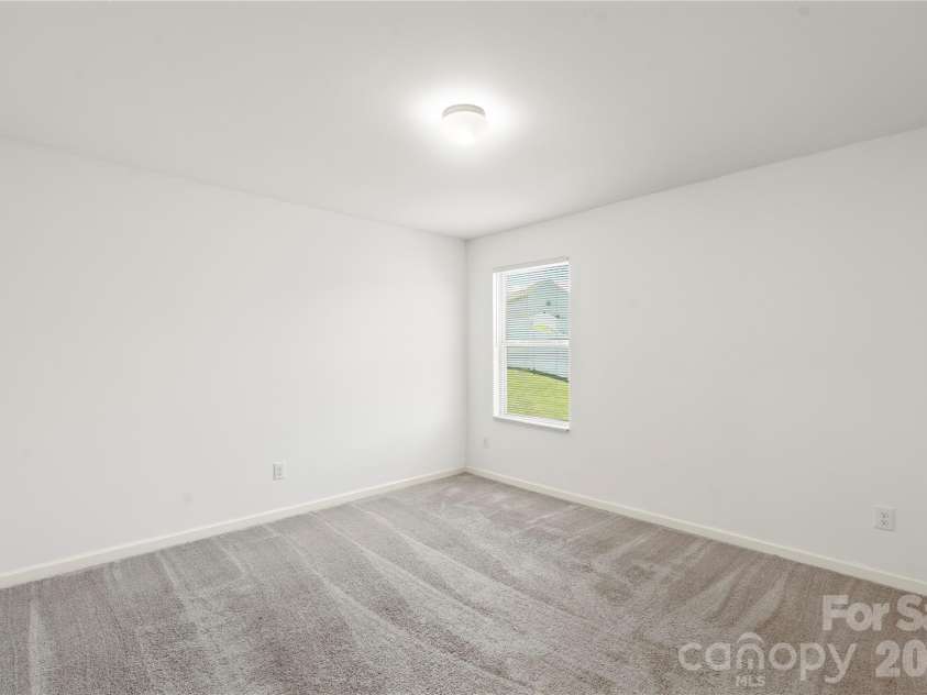 10131 Holly Park Drive, Charlotte, NC 28214.  MLS# CAR4390811, YatesRealty ID 33543. 