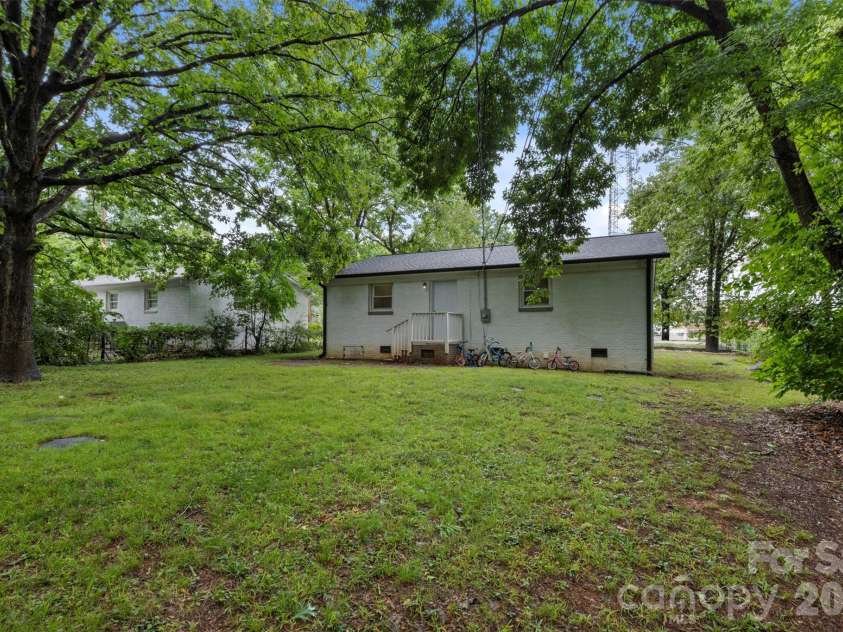 1038 Jones Avenue Extension, Rock Hill, SC 29730.  MLS# CAR4395655, YatesRealty ID 33544. Backyard
