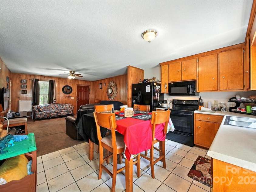 480 & 482 Car Farm Road, Lincolnton, NC 28092.  MLS# CAR4294854, YatesRealty ID 33545. 