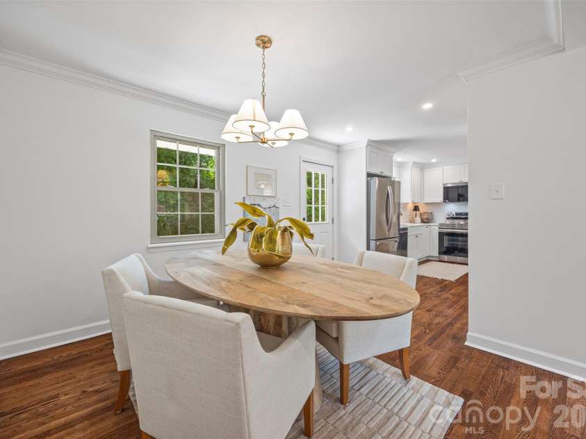 3130 Spring Valley Road, Charlotte, NC 28210.  MLS# CAR4394185, YatesRealty ID 33547. 