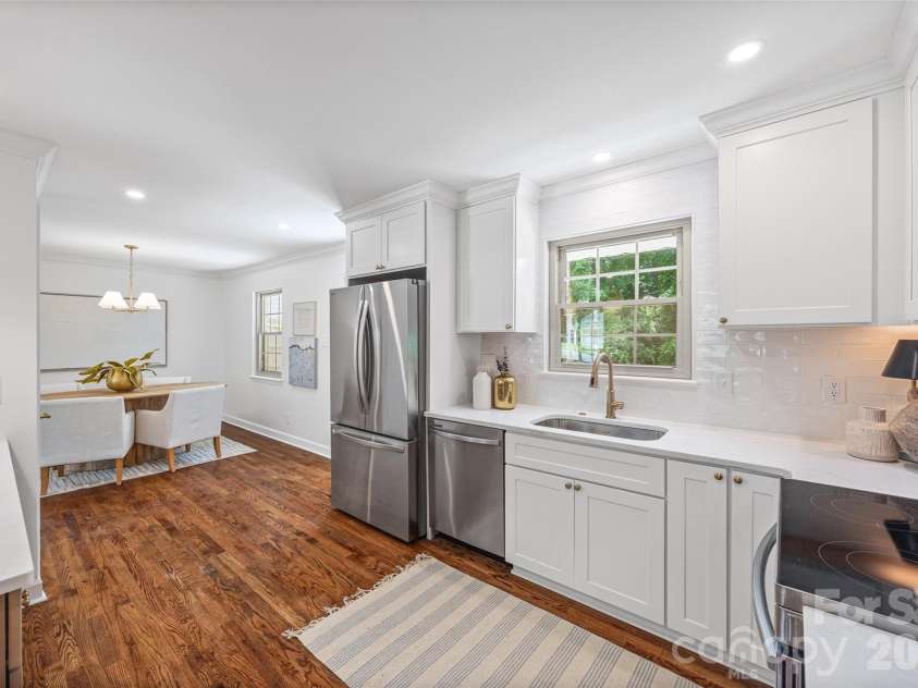 3130 Spring Valley Road, Charlotte, NC 28210.  MLS# CAR4394185, YatesRealty ID 33547. 